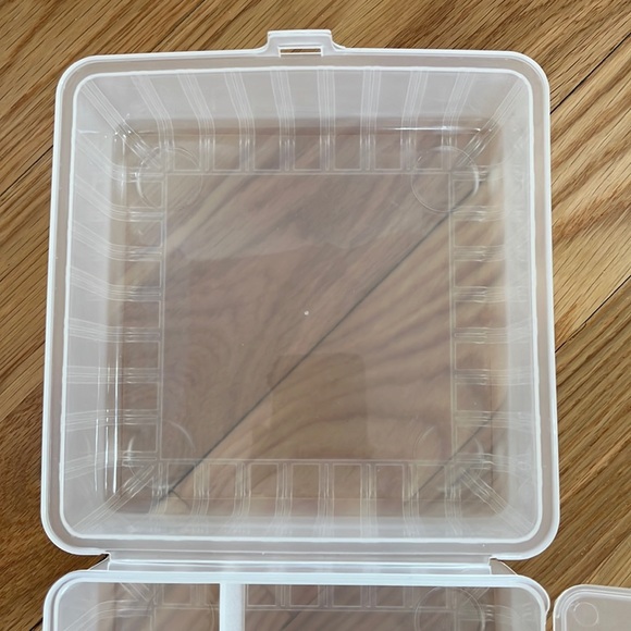 Lunch Container - Picture 2 of 10